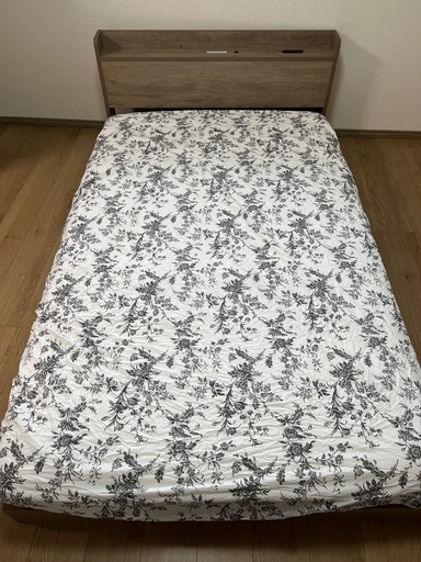 セミダブルローベッド【最終値下げ】