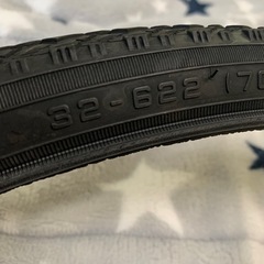 　クロスバイクやマウンテンバイクのタイヤです。700✖️32cの画像