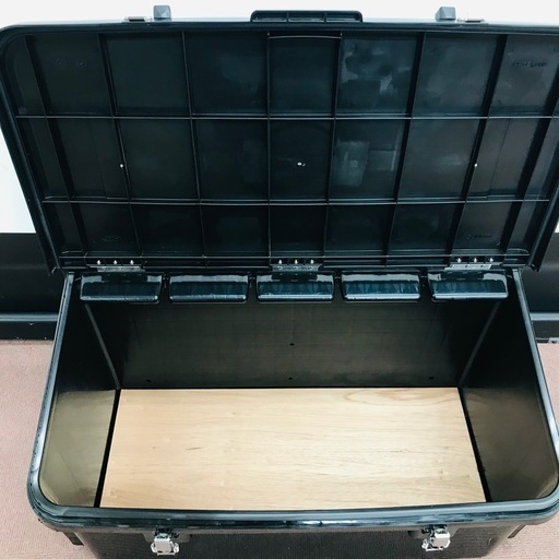 ⭐️未使用品⭐️新車外し　トラック用工具箱　最大60kg