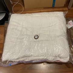 【もらってください】毛布数回使用クリーニング済みの画像