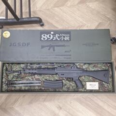 0297 J.S.D.F. 陸上自衛隊 89式 5.56mm 小銃 <固定銃床式> 単発 連発 新開発メカニカル3バースト機構内蔵 電動エアーガン  の画像