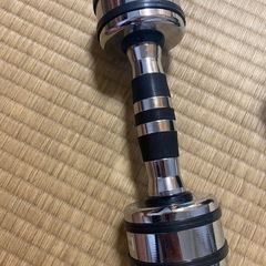 3kg1本と6kg1本のダンベル
