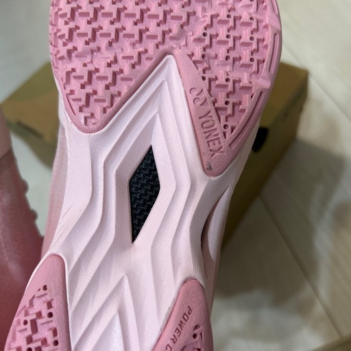 ヨネックス】パワークッションエアラスZウィメン 数量限定品