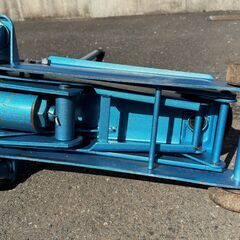 （取引完了）フロアジャッキ　EM-04 エマーソン 4×4パワージャッキ 2.5t　中古 動作問題なしの画像