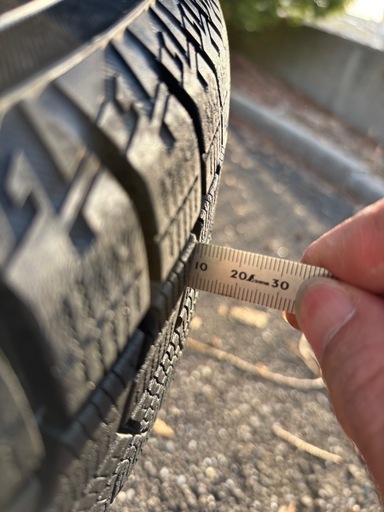 中古タイヤ225/60R18☆4本セット！ダンロップ グラントレックPT30 2019
