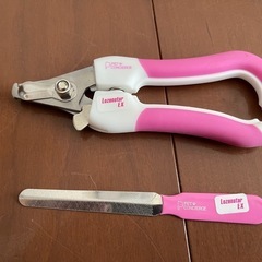 犬用爪切りと爪やすりの画像