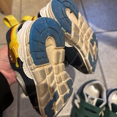 子供　スニーカー　4足セットの画像