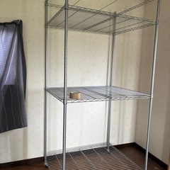 大きめスチール棚