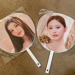 TWICE グッズ　団扇　コンサートグッズ