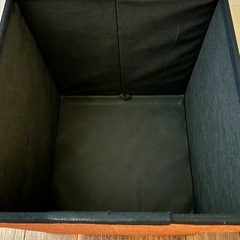 収納スツール　2つの画像