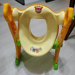 【他フリマアプリ出品中】アンパンマン補助便座