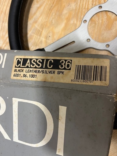 ナルディNARDI ステアリングクラシック36 (たなか) 吉塚のパーツ ナルディNARDI ステアリングクラシック36 (たなか) 吉塚のパーツ