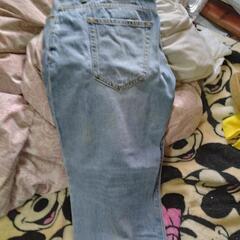 七分丈ジーンズ ウエスト80 前後 股下61cm です 短め 好きな方どうぞお願いいたしますね…の画像