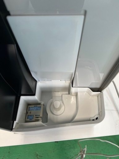 送料無料 SHARP 加湿空気清浄機 2020年  ①
