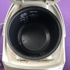 三菱 炊飯器5.5合炊きの画像