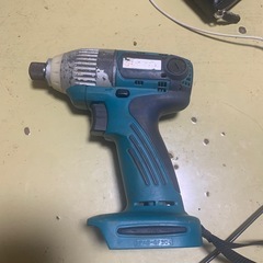 インパクト ドライバ