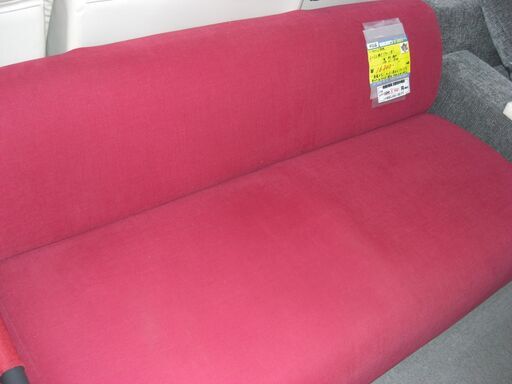 （☆在庫処分☆1台限定☆お持帰り50％OFF!☆5/31（土）まで）　ソフトライン　２.５人掛けソファー　レッド　デンマーク製　　　高く買取るゾウ八幡東店