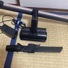 HITACHI 充電式掃除機の画像
