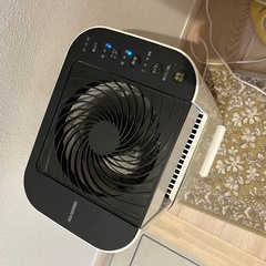 アイリスオーヤマ　サーキュレーター　衣類乾燥機の画像