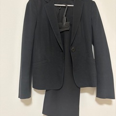 リクルートスーツ