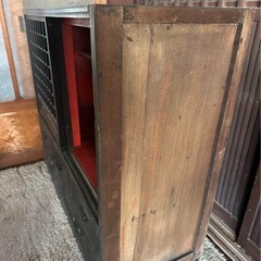 アンティーク　木製飾り棚　漆塗り　箪笥 ディスプレイ　飾り棚　古民家リノベーションの画像