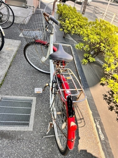 自転車　26インチ　6段階ギア　ライト自動点灯