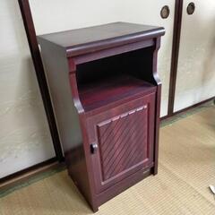 さしあげます　電話台