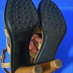 【美品 / TOD'S】サンダル レザ－ ヒ－ル ブラウン 24.5cmの画像