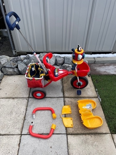 ミッキー三輪車手押し日除け付き (きゅうり) 北広島の三輪車の中古
