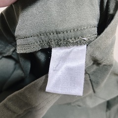 オリーブグリーン マタニティパンツ　Ｌ　妊婦 妊娠 初マタ 経産婦 春の画像