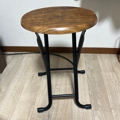 折りたたみ椅子
