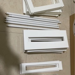 伸縮ラックの画像