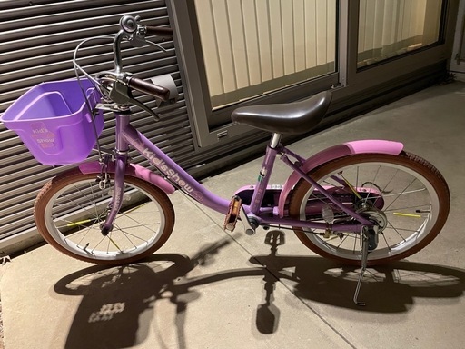 紫色🟣18インチ子供用自転車 (クリーム) 新琴似の自転車の中古 紫色🟣18インチ子供用自転車 (クリーム) 新琴似の自転車の中古