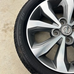 NISSAN純正の画像