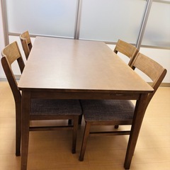 ニトリ　ダイニングテーブルセット　　リビング　家具　デスク