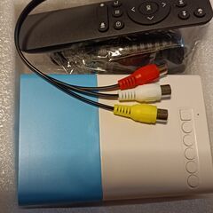 未使用大画面4K HD150インチスクリーン+ミニプロジェクターセット