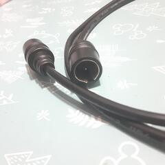 アンテナ　ケーブル　黒