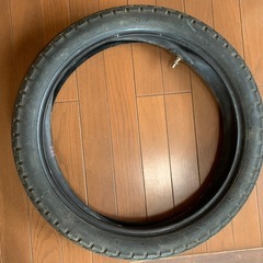 ダンロップ　ゴールドシール　
F11 3.00-18 中古チューブ付