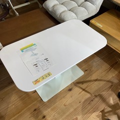 昇降テーブル