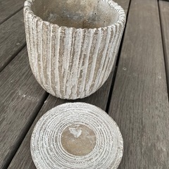 植木鉢⑩の画像