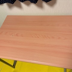 パソコンデスク