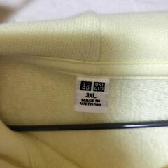 UNIQLO　パーカー