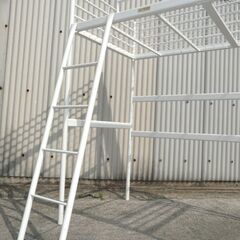 配達先決定🚚　組立・設置・無料配達します🚚定価8万円💖IKEA💖スヴェルタ💖ロフトベッド💖幅95×長さ197×高さ187×スノコ高さ150㎝💖SVARTAの画像