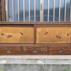 着物用タンス(桐)の画像