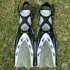 mares  ダイビング フィン の画像