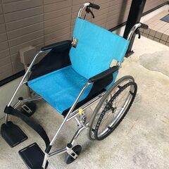 ☆彡アルミ製軽量車いす。未使用中古・美品です。介護用品・福祉用品...