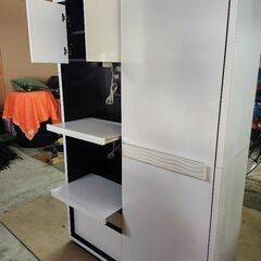 食器棚　収納の画像