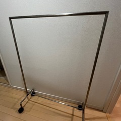 スチールラック　衣類　収納