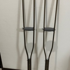 松葉杖