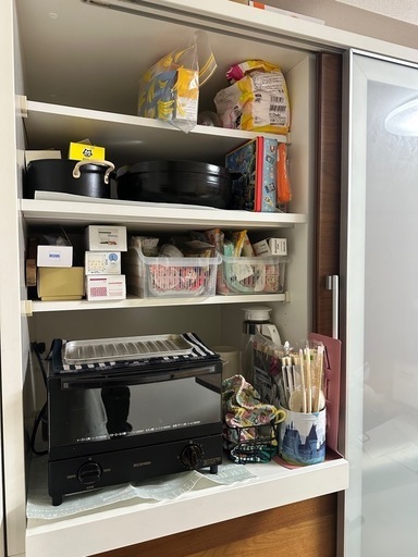 引渡す方決定！【インゾーネ】大容量 大型食器棚 